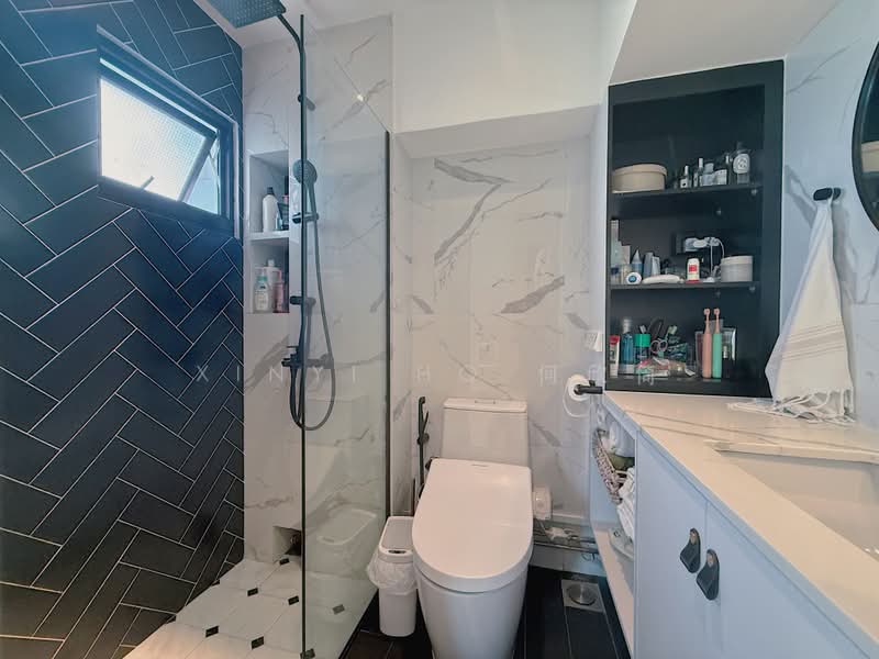 8B Boon Tiong Road, 8B Boon Tiong Road, 3 Bedrooms, 1,076 sqft, HDB Flat For Sale, by Xinyi Ho 何欣倚, 500163705 - Master Bathroom - PropertyGuru.com.sg