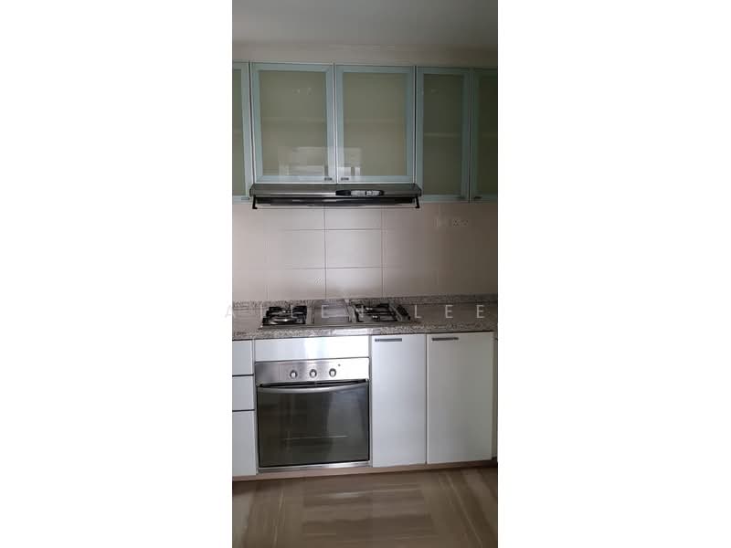 Hillview Regency, 26 Bukit Batok East Avenue 2, 2 Bedrooms, 904 sqft, Condominium For Sale, by Allen Lee, 500163713 - Kitchen - PropertyGuru.com.sg