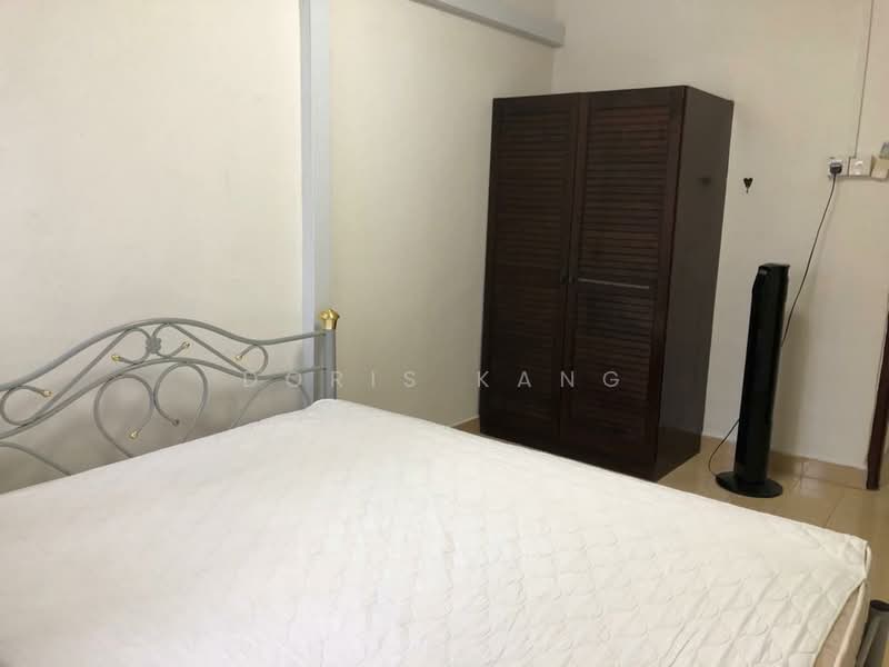 308 Clementi Avenue 4, 308 Clementi Avenue 4, 2 Bedrooms, 721 sqft, HDB Flat For Rent, by Doris Kang, 500163727 - Bedroom - PropertyGuru.com.sg