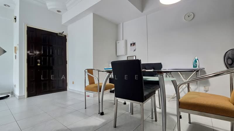 Hume Park I, 1 Hume Avenue, 2 Bedrooms, 904 sqft, Condominium For Rent, by LeAnne Lee 李姝瑩, 500163728 - Dining Room - PropertyGuru.com.sg