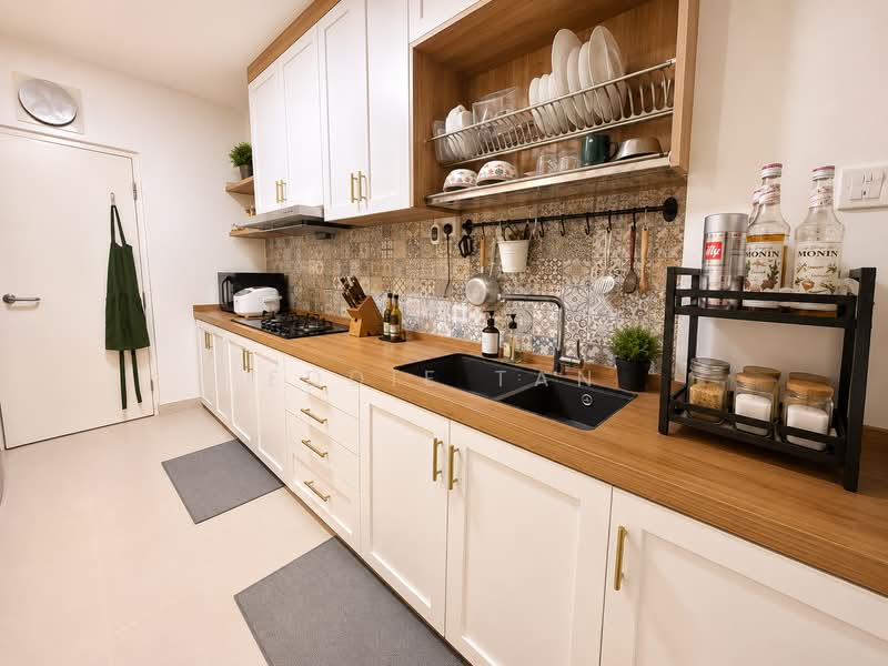 293D Bukit Batok Street 21, 293D Bukit Batok Street 21, 3 Bedrooms, 1,001 sqft, HDB Flat For Sale, by Eddie Tan, 500163739 - Kitchen - PropertyGuru.com.sg