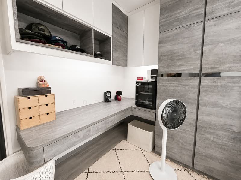 293D Bukit Batok Street 21, 293D Bukit Batok Street 21, 3 Bedrooms, 1,001 sqft, HDB Flat For Sale, by Eddie Tan, 500163739 - Master Bedroom - PropertyGuru.com.sg