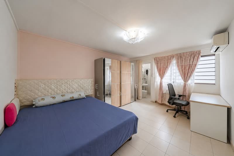 141 Bedok Reservoir Road, 141 Bedok Reservoir Road, 3 Bedrooms, 1,313 sqft, HDB Flat For Sale, by Elaine Wong, 500163743 - Bedroom - PropertyGuru.com.sg