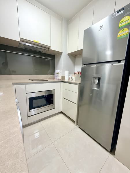The Gazania, 5 How Sun Drive, 2 Bedrooms, 700 sqft, Condominium For Sale, by Loh Yan Yi, 500163746 - Kitchen - PropertyGuru.com.sg