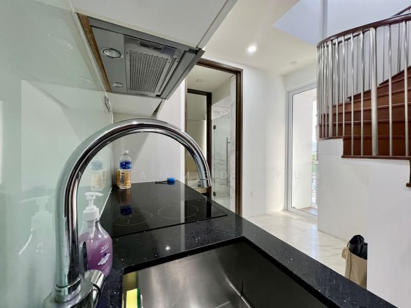 Park Residences Kovan, 831 Upper Serangoon Road, 1 Bedroom, 657 sqft, Condominium For Sale, by Muhammed Ayub, 500163749 - Kitchen - PropertyGuru.com.sg