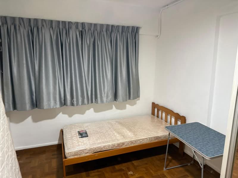 271 Tampines Street 21, 271 Tampines Street 21, Room Rental, 150 sqft, HDB Flat For Rent, by Cindy Lee, 500163755 - Bedroom - PropertyGuru.com.sg