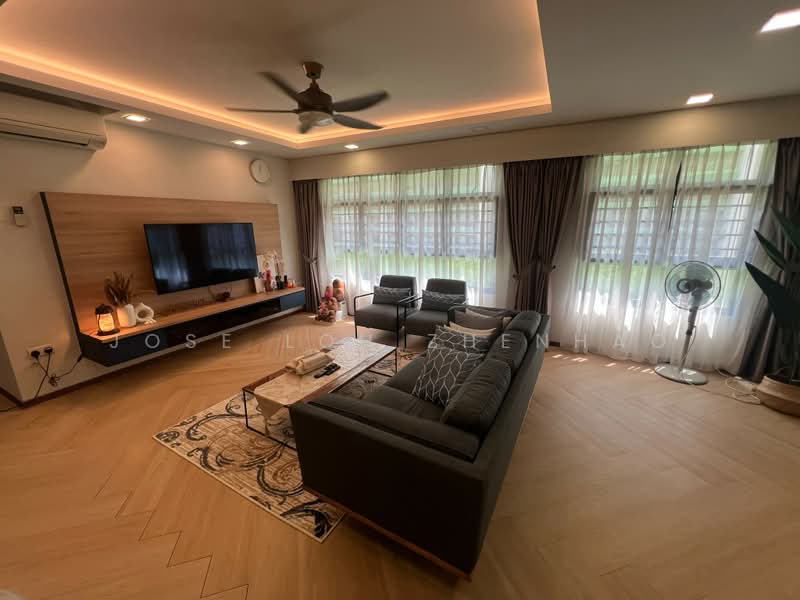 601A Tampines Avenue 9, 601A Tampines Avenue 9, 3 Bedrooms, 1,205 sqft, HDB Flat For Sale, by Jose Loh Zhenhao, 500163756 - Living Room - PropertyGuru.com.sg