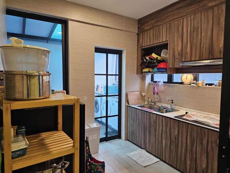 Serangoon Garden Estate, , 5 Bedrooms, 5,000 sqft, Detached House For Sale, by Florence Loh, 500163757 - Kitchen - PropertyGuru.com.sg
