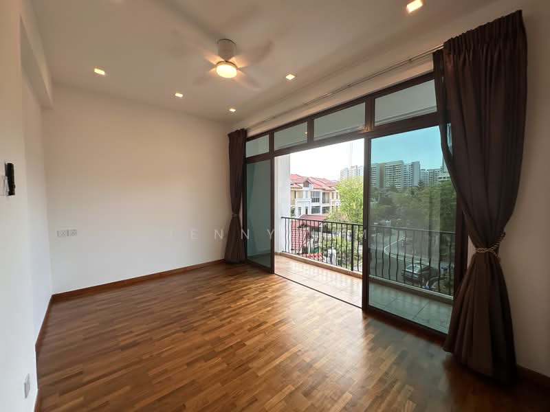 The Riverina, 31 Riverina Walk, 6 Bedrooms, 3,200 sqft, Semi-Detached House For Rent, by Jenny Lim, 500163760 - Balcony - PropertyGuru.com.sg