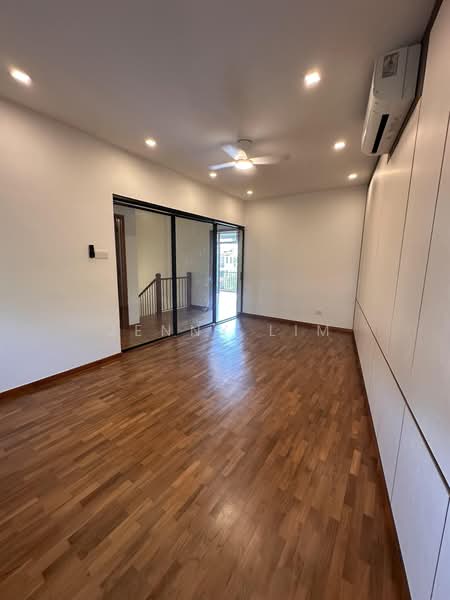 The Riverina, 31 Riverina Walk, 6 Bedrooms, 3,200 sqft, Semi-Detached House For Rent, by Jenny Lim, 500163760 - Interior - PropertyGuru.com.sg