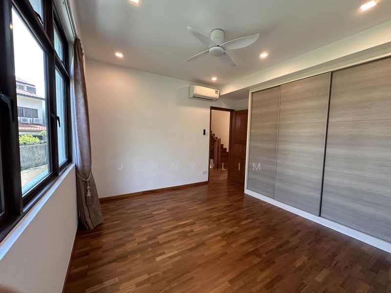 The Riverina, 31 Riverina Walk, 6 Bedrooms, 3,200 sqft, Semi-Detached House For Rent, by Jenny Lim, 500163760 - Bedroom - PropertyGuru.com.sg