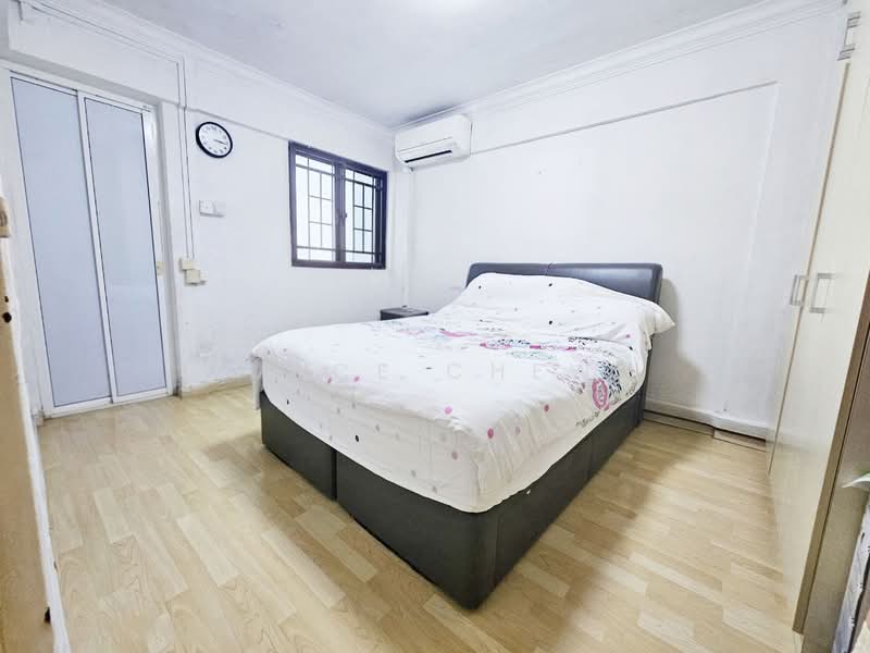 102 Woodlands Street 13, 102 Woodlands Street 13, 2 Bedrooms, 721 sqft, HDB Flat For Sale, by Jace Chew, 500163762 - Master Bedroom - PropertyGuru.com.sg