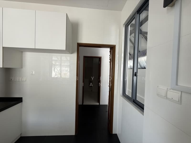 D19 Bungalow for Rent, Ponggol Twenty Fourth Avenue, 7 Bedrooms, 5,011 sqft, Bungalow House For Rent, by James Yeo Jun Xiang, 500163768 - Kitchen - PropertyGuru.com.sg