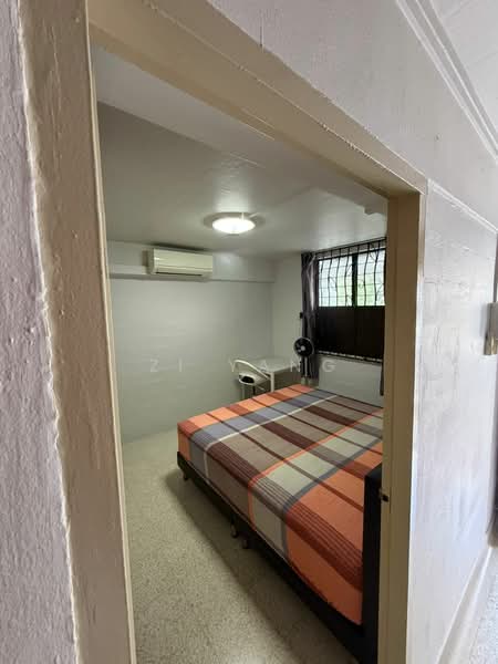 38 Lorong 5 Toa Payoh, 38 Lorong 5 Toa Payoh, Room Rental, 100 sqft, HDB Flat For Rent, by Zi Yang, 500163770 - Bedroom - PropertyGuru.com.sg