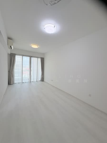 Vacanza @ East, 50 Lengkong Tujoh, 2 Bedrooms, 807 sqft, Condominium For Sale, by Li Meiling Queenin 李美玲, 500163785 - Living/Dining Interior - PropertyGuru.com.sg