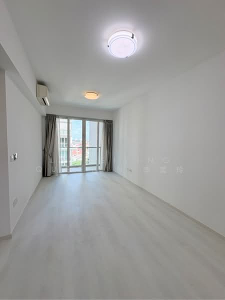 Vacanza @ East, 50 Lengkong Tujoh, Eunos / Geylang / Paya Lebar, 2 Bedrooms, 807 sqft, Condominium For Sale, by Li Meiling Queenin 李美玲, 500163785 - Liv/Dining - PropertyGuru.com.sg