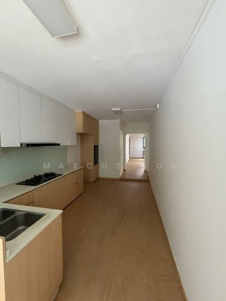 334 Hougang Avenue 5, 334 Hougang Avenue 5, 3 Bedrooms, 1,119 sqft, HDB Flat For Sale, by Marcus Goh, 500163787 - Kitchen - PropertyGuru.com.sg