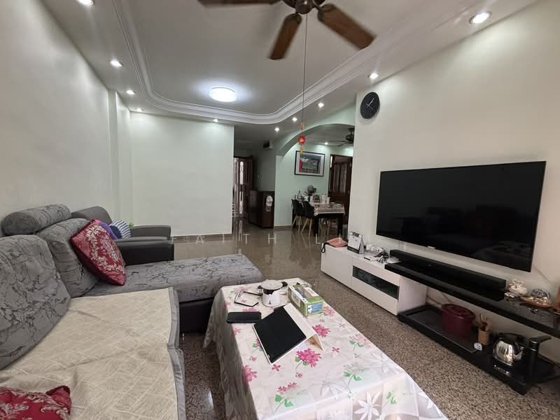 360A Admiralty Drive, 360A Admiralty Drive, 3 Bedrooms, 1,022 sqft, HDB Flat For Sale, by Faith Lim, 500163789 - Living Room - PropertyGuru.com.sg