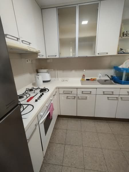 Butterworth 8, 8 Butterworth Lane, Room Rental, 110 sqft, Condominium For Rent, by Fauzy Marecar, 500163790 - Kitchen - PropertyGuru.com.sg