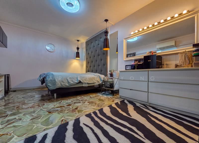 446 Hougang Avenue 8, 446 Hougang Avenue 8, 4 Bedrooms, 1,614 sqft, HDB Flat For Sale, by Marcella Yong 杨惠晴, 500163791 - Bedroom - PropertyGuru.com.sg