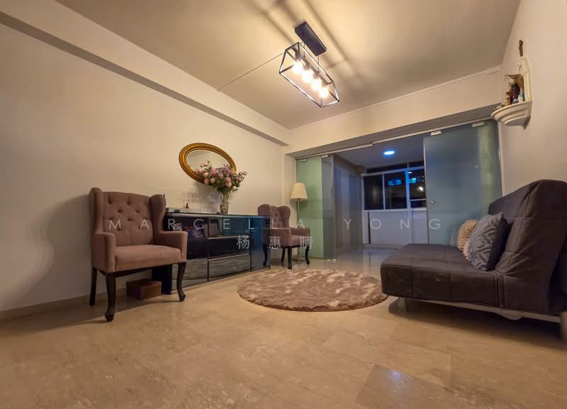 446 Hougang Avenue 8, 446 Hougang Avenue 8, 4 Bedrooms, 1,614 sqft, HDB Flat For Sale, by Marcella Yong 杨惠晴, 500163791 - Living Room - PropertyGuru.com.sg