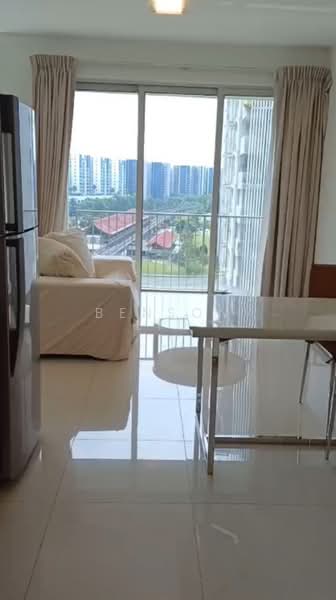 Caspian, 50 Lakeside Drive, Studio, 420 sqft, Condominium For Rent, by Benson Liu, 500163794 - Living Room - PropertyGuru.com.sg