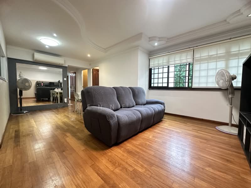129 Rivervale Street, 129 Rivervale Street, 3 Bedrooms, 1,076 sqft, HDB Flat For Sale, by Renne Lim, 500163821 - Living Room - PropertyGuru.com.sg