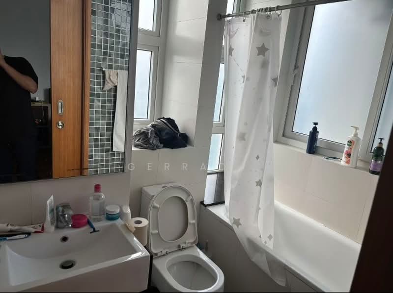 The Merlot, 101 Keng Lee Road, 1 Bedroom, 517 sqft, Apartment For Rent, by GERRAD ., 500163831 - Bathroom - PropertyGuru.com.sg