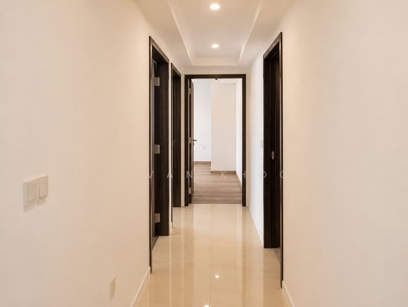 Riverfront Residences, 53 Hougang Avenue 7, 3 Bedrooms, 915 sqft, Condominium For Rent, by Jovan Khoo, 500163854 - Corridor - PropertyGuru.com.sg