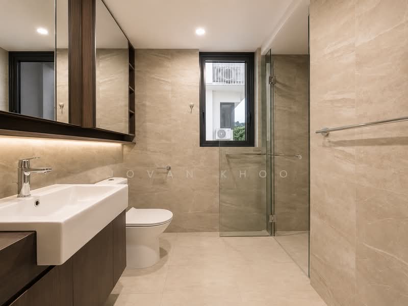 Riverfront Residences, 53 Hougang Avenue 7, 3 Bedrooms, 915 sqft, Condominium For Rent, by Jovan Khoo, 500163854 - Master Bathroom - PropertyGuru.com.sg