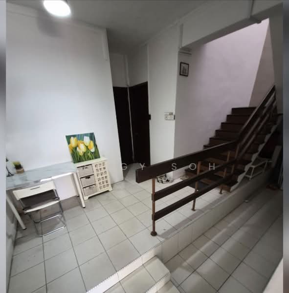 Chun Tin Court, 13A Yuk Tong Avenue, Room Rental, 200 sqft, Walk-up Apartment For Rent, by Peggy Soh, 500163855 - Interior - PropertyGuru.com.sg