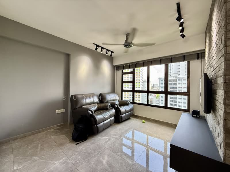 30 Ghim Moh Link, 30 Ghim Moh Link, 3 Bedrooms, 1,001 sqft, HDB Flat For Sale, by Summer Xia, 500163859 - Living Room - PropertyGuru.com.sg