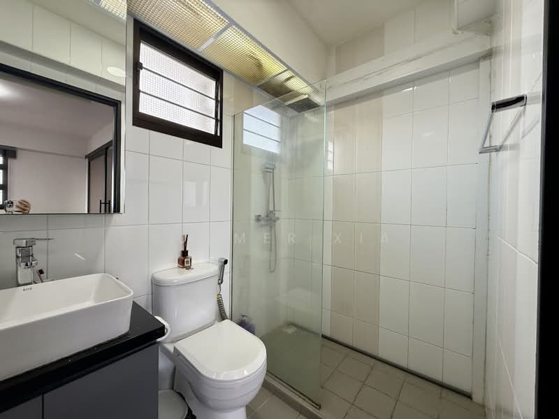 30 Ghim Moh Link, 30 Ghim Moh Link, 3 Bedrooms, 1,001 sqft, HDB Flat For Sale, by Summer Xia, 500163859 - Bathroom - PropertyGuru.com.sg