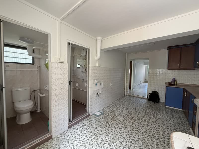 128 Bukit Merah View, 128 Bukit Merah View, 2 Bedrooms, 818 sqft, HDB Flat For Sale, by Kwan Le'En, 500163862 - Bathroom - PropertyGuru.com.sg