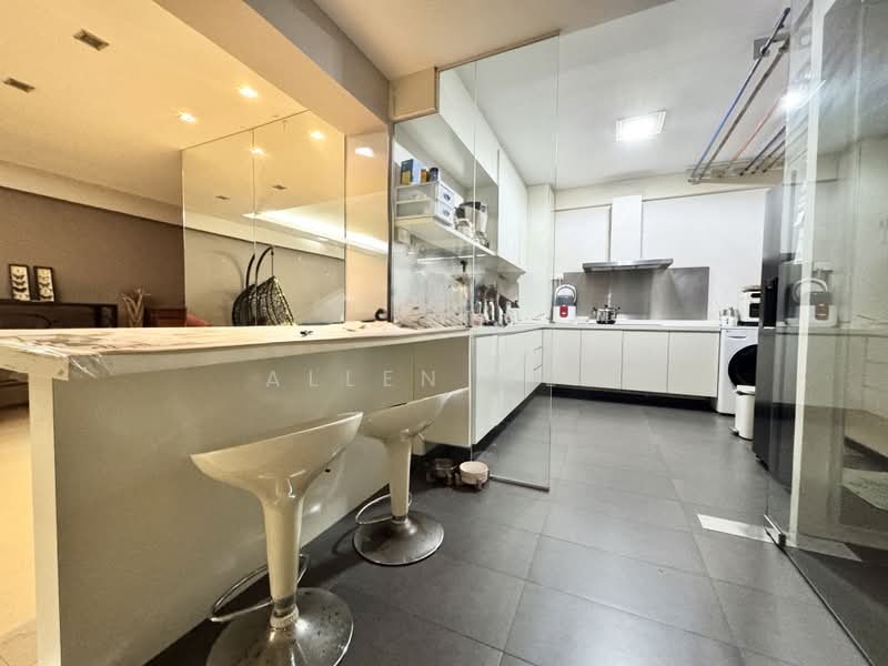 690B Choa Chu Kang Crescent, 690B Choa Chu Kang Crescent, 4 Bedrooms, 1,345 sqft, HDB Flat For Sale, by Allen Wee, 500163936 - Kitchen - PropertyGuru.com.sg