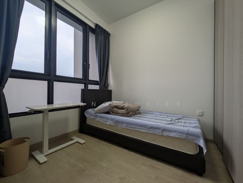 Whistler Grand, 109 West Coast Vale, 2 Bedrooms, 614 sqft, Condominium For Rent, by Chang Juliet, 500163939 - Bedroom - PropertyGuru.com.sg