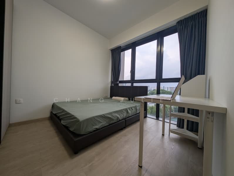 Whistler Grand, 109 West Coast Vale, 2 Bedrooms, 614 sqft, Condominium For Rent, by Chang Juliet, 500163939 - Bedroom - PropertyGuru.com.sg