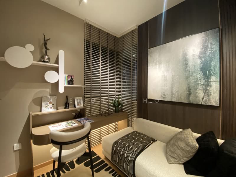 Kassia, 31 Flora Drive, 4 Bedrooms, 1,345 sqft, Condominium For Sale, by Eugene Ho, 500163942 - Study - PropertyGuru.com.sg