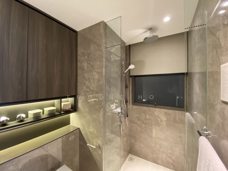 Kassia, 31 Flora Drive, 4 Bedrooms, 1,345 sqft, Condominium For Sale, by Eugene Ho, 500163942 - Bathroom - PropertyGuru.com.sg
