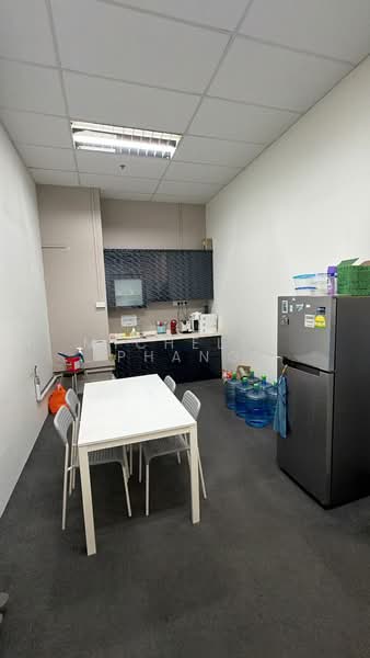 Space@Tampines, 18 Tampines Industrial Crescent, 9,300 sqft, Factory / Workshop (B2) For Rent, by Michelle Phang, 500163948 - Pantry - CommercialGuru.com.sg