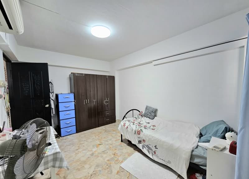 640 Ang Mo Kio Avenue 6, 640 Ang Mo Kio Avenue 6, 3 Bedrooms, 979 sqft, HDB Flat For Rent, by Ritchie Li, 500163952 - Bedroom - PropertyGuru.com.sg