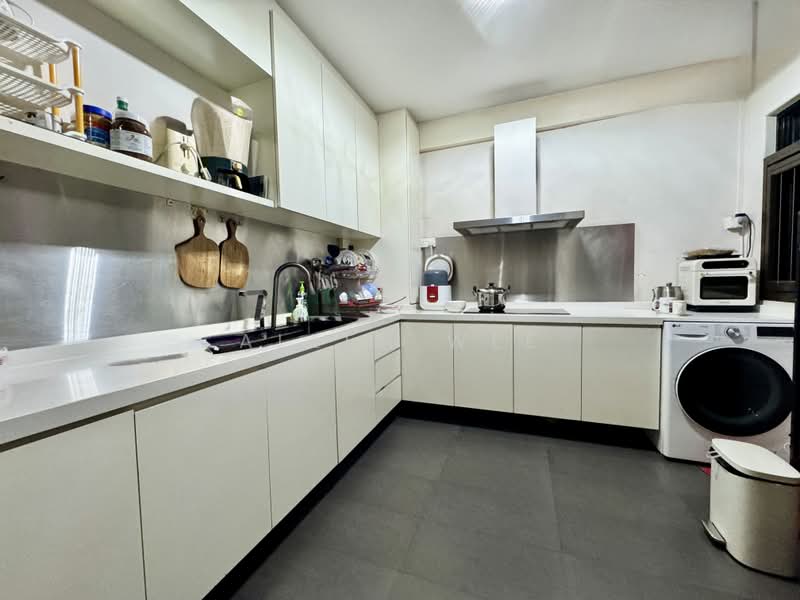 690B Choa Chu Kang Crescent, 690B Choa Chu Kang Crescent, 4 Bedrooms, 1,345 sqft, HDB Flat For Sale, by Allen Wee, 500163954 - Kitchen - PropertyGuru.com.sg