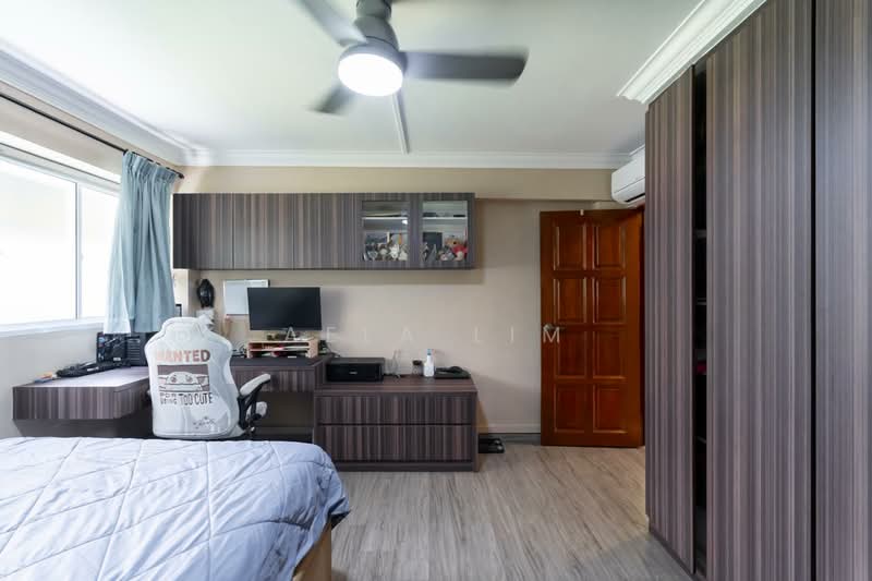 303 Bukit Batok Street 31, 303 Bukit Batok Street 31, 3 Bedrooms, 1,302 sqft, HDB Flat For Sale, by Aela Lim, 500163962 - Bedroom - PropertyGuru.com.sg
