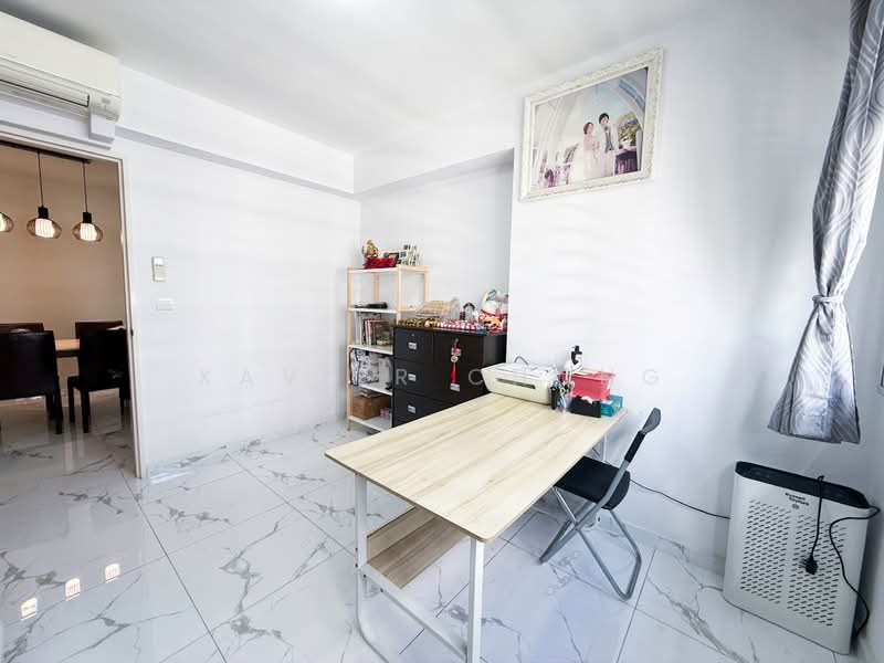 224A Sumang Lane, 224A Sumang Lane, 3 Bedrooms, 1,001 sqft, HDB Flat For Sale, by Xavier Chong, 500163968 - Study - PropertyGuru.com.sg