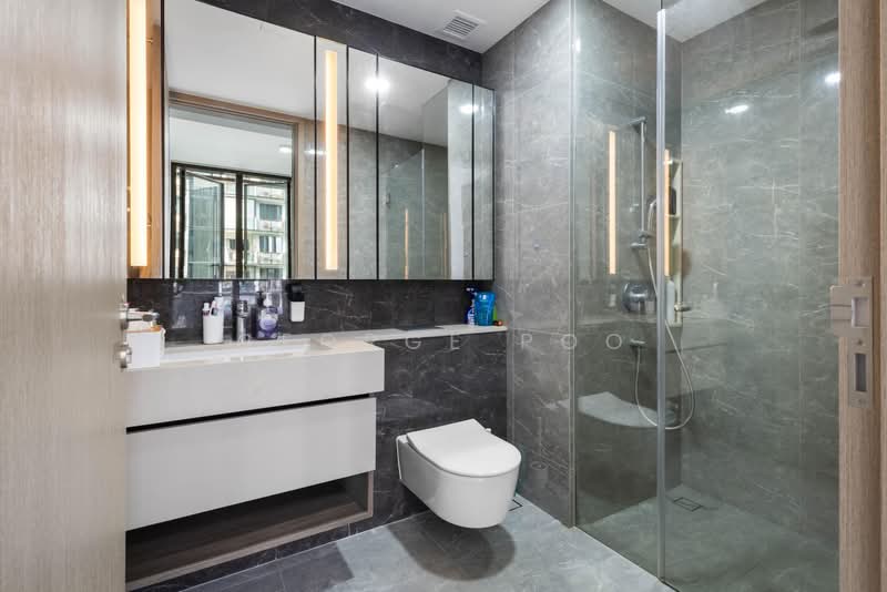 Dairy Farm Residences, 12 Dairy Farm Lane, 2 Bedrooms, 721 sqft, Condominium For Rent, by George Poo, 500163973 - Bathroom - PropertyGuru.com.sg