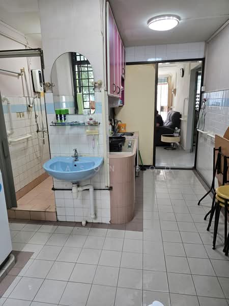 24 Balam Road, 24 Balam Road, 2 Bedrooms, 646 sqft, HDB Flat For Sale, by Jason Boo, 500163987 - Kitchen - PropertyGuru.com.sg