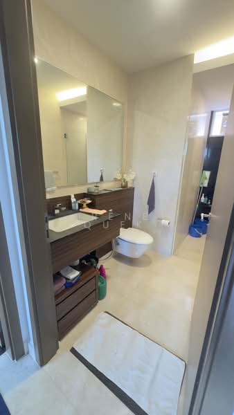 The Glyndebourne, 38 Trevose Crescent, 2 Bedrooms, 1,055 sqft, Condominium For Rent, by Irene Quek, 500163991 - Bathroom - PropertyGuru.com.sg