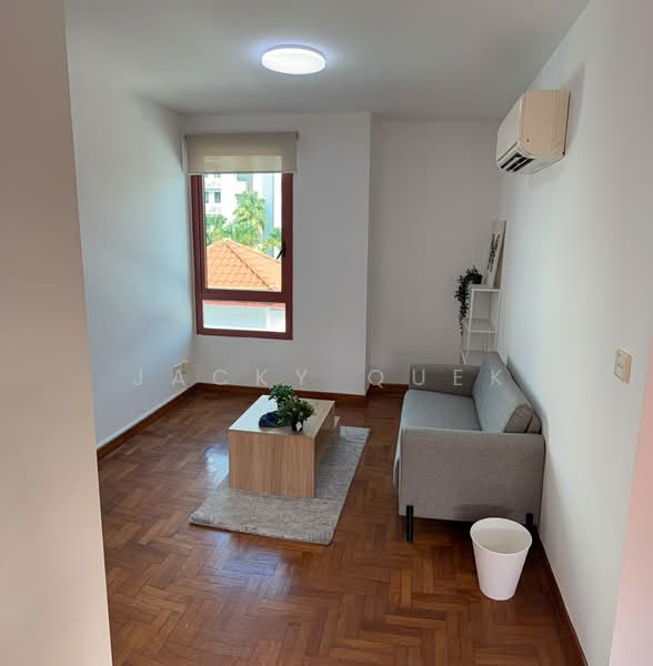 52 Tanah Merah Kechil Rd, 52 Tanah Merah Kechil Rd, Studio, 250 sqft, Terraced House For Rent, by Jacky Quek, 500163999 - Living Room - PropertyGuru.com.sg