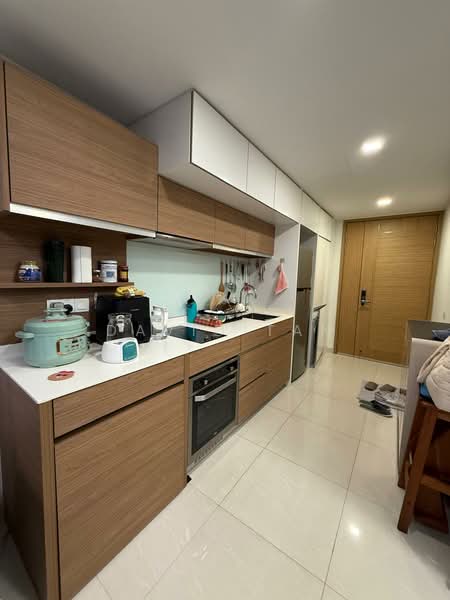 Coco Palms, 17 Pasir Ris Grove, 1 Bedroom, 624 sqft, Condominium For Sale, by David Tan, 500164002 - Kitchen - PropertyGuru.com.sg