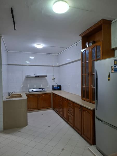 791 Yishun Avenue 2, 791 Yishun Avenue 2, 3 Bedrooms, 1,578 sqft, HDB Flat For Rent, by VIVIAN Chan, 500164007 - Kitchen - PropertyGuru.com.sg